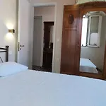 度假居 Mid Century Character House In