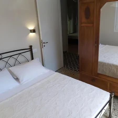 Mid Century Character House In Holiday home Argostoli (Kefalonia)