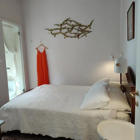 Mid Century Character House In Argostoli (Kefalonia)