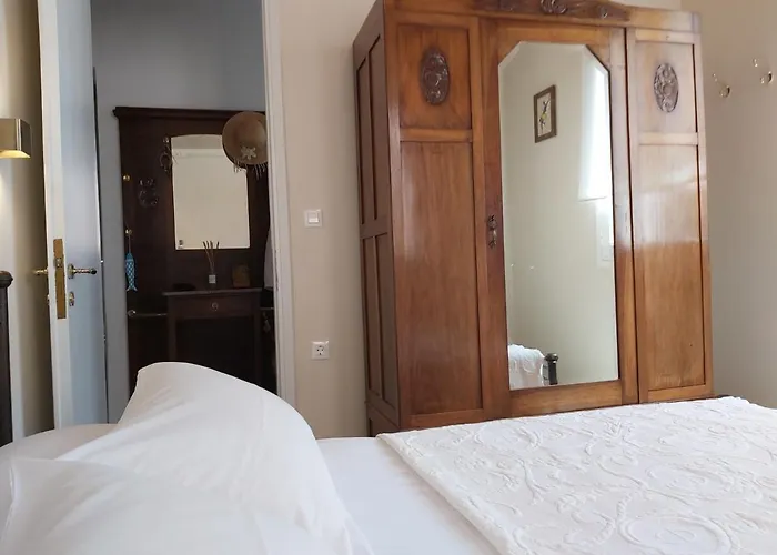 Mid Century Character House In Prázdninový dům Argostoli (Kefalonia)