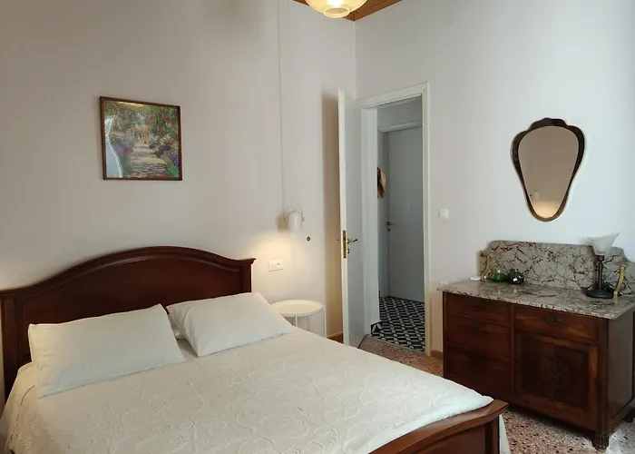 Mid Century Character House In * Argostoli (Kefalonia)